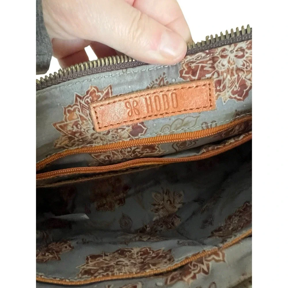 HOBO THE‎ ORIGINAL International Crossbody Aviva Leather Handbag Purse Bag